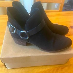 Lucky Brand ankle booties